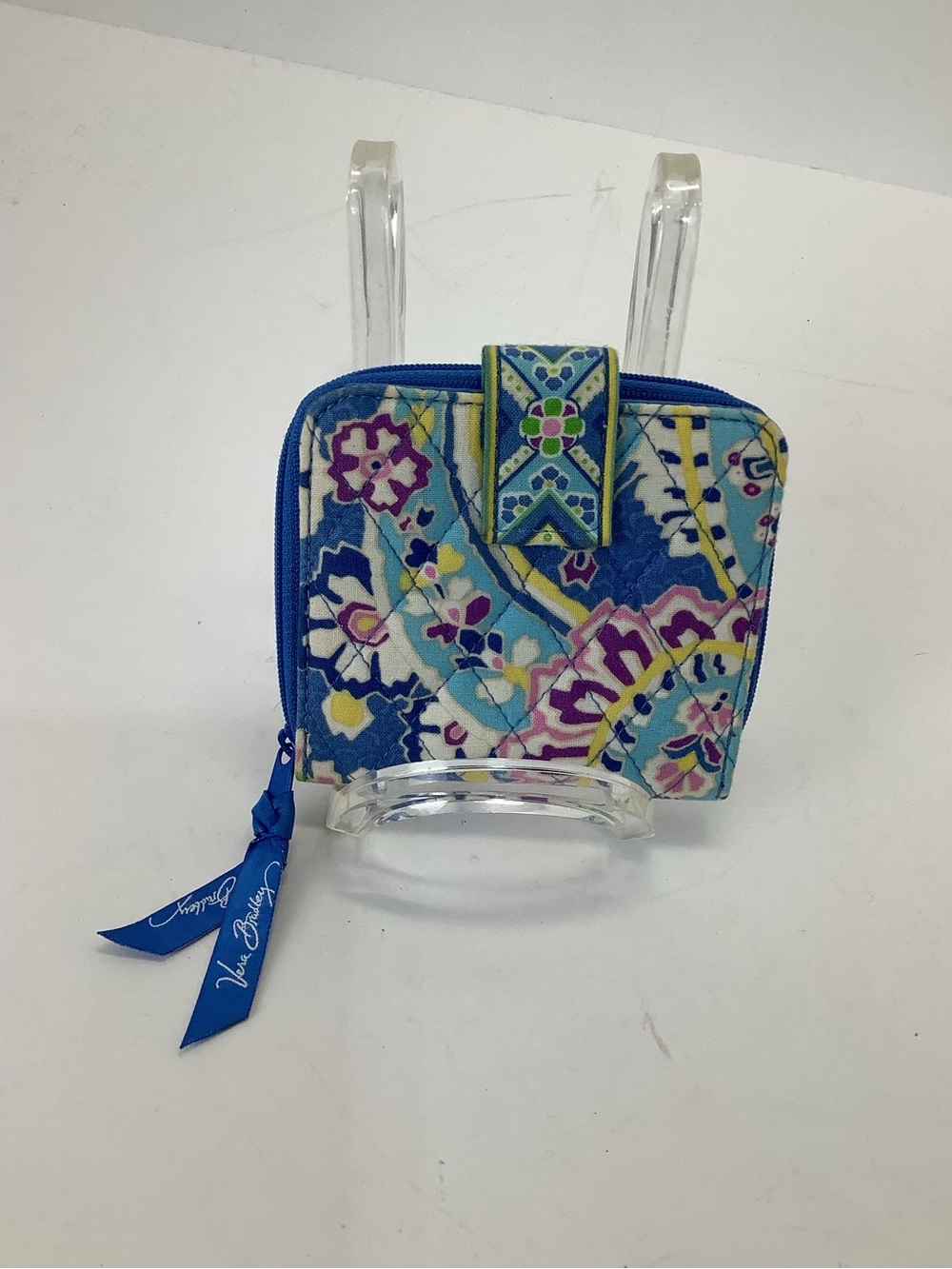 Vera Bradley Capri Floral Paisley Quilted Bi Fold Wallet